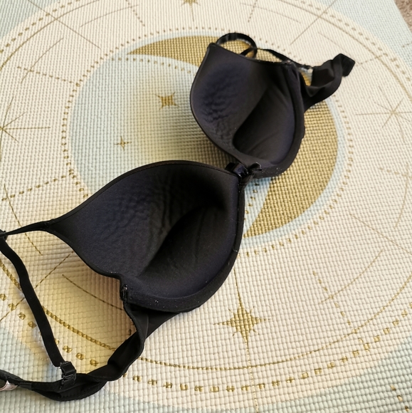 Black La Senza Bra - Picture 2 of 4